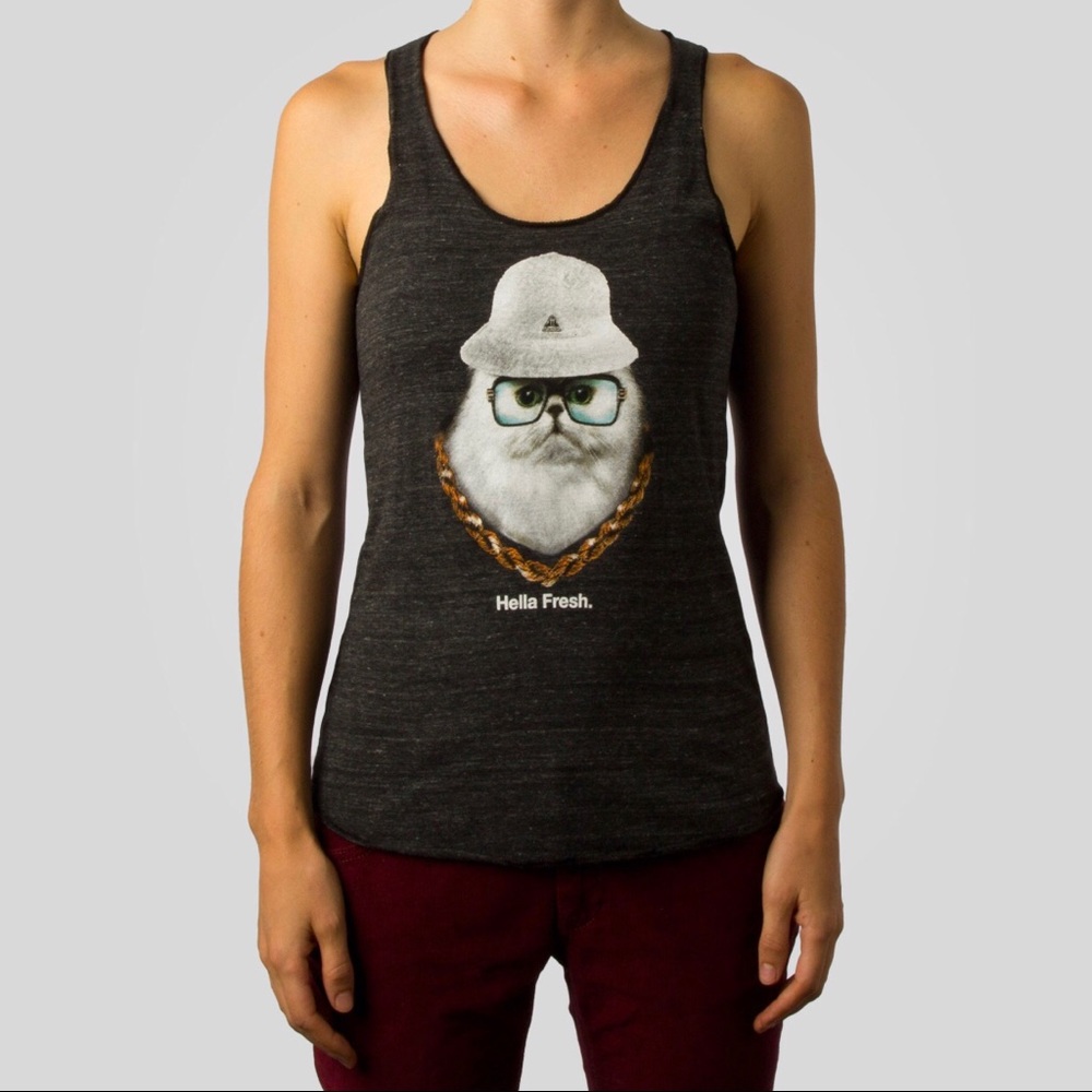 FREE WITH PURCHASE!! Hella Fresh Cat Tank